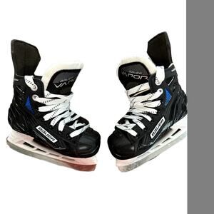 NEW!! Bauer Hockey Skates Toddler Size Y9,Volt,Vapor